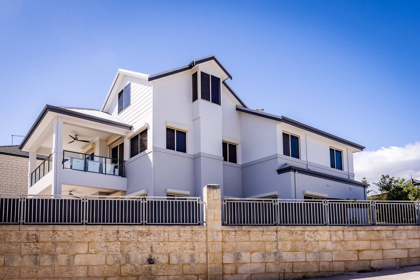 Ocean Reef coastal home after an exterior repaint, LA Painting & Decorating