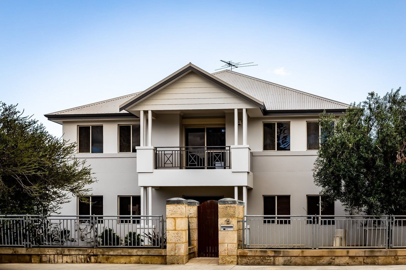 Morley home after an exterior repaint, LA Painting & Decorating